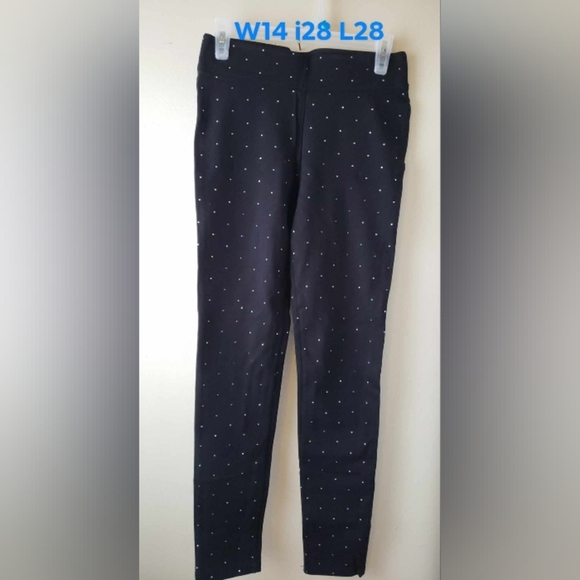 NWOT Pull on stud trim Ponte leggings Sz small - Picture 3 of 8